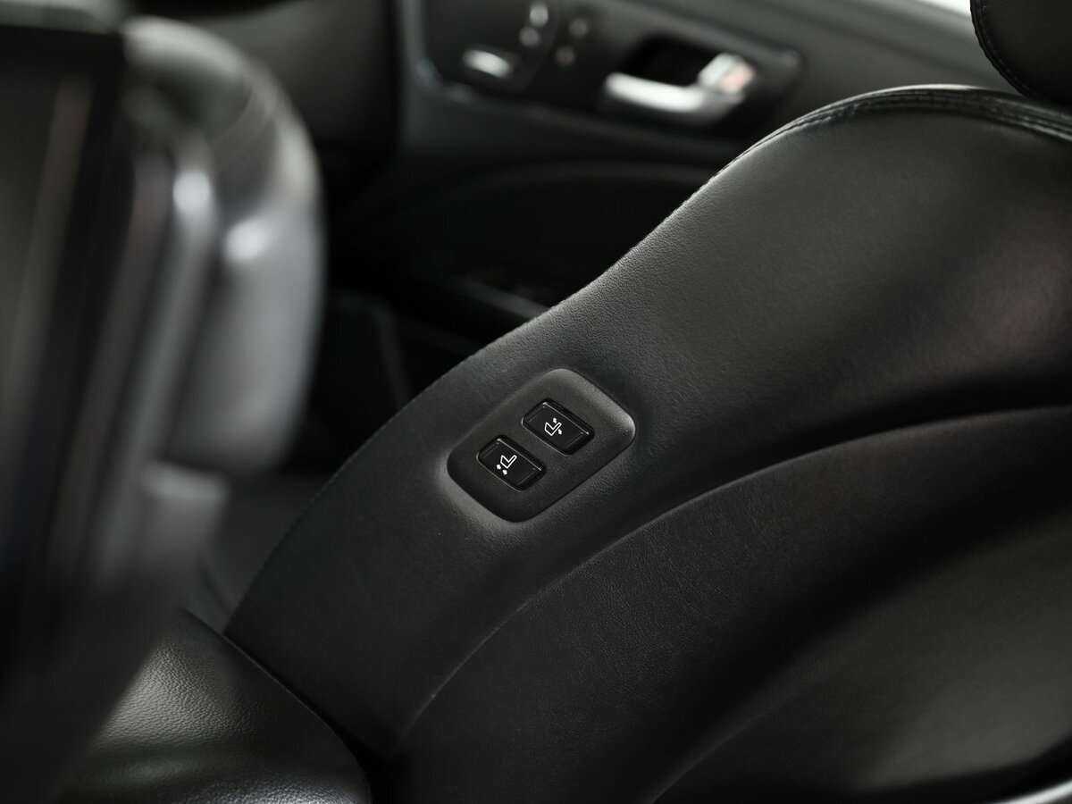 Kia Quoris, 2013 Фото №17