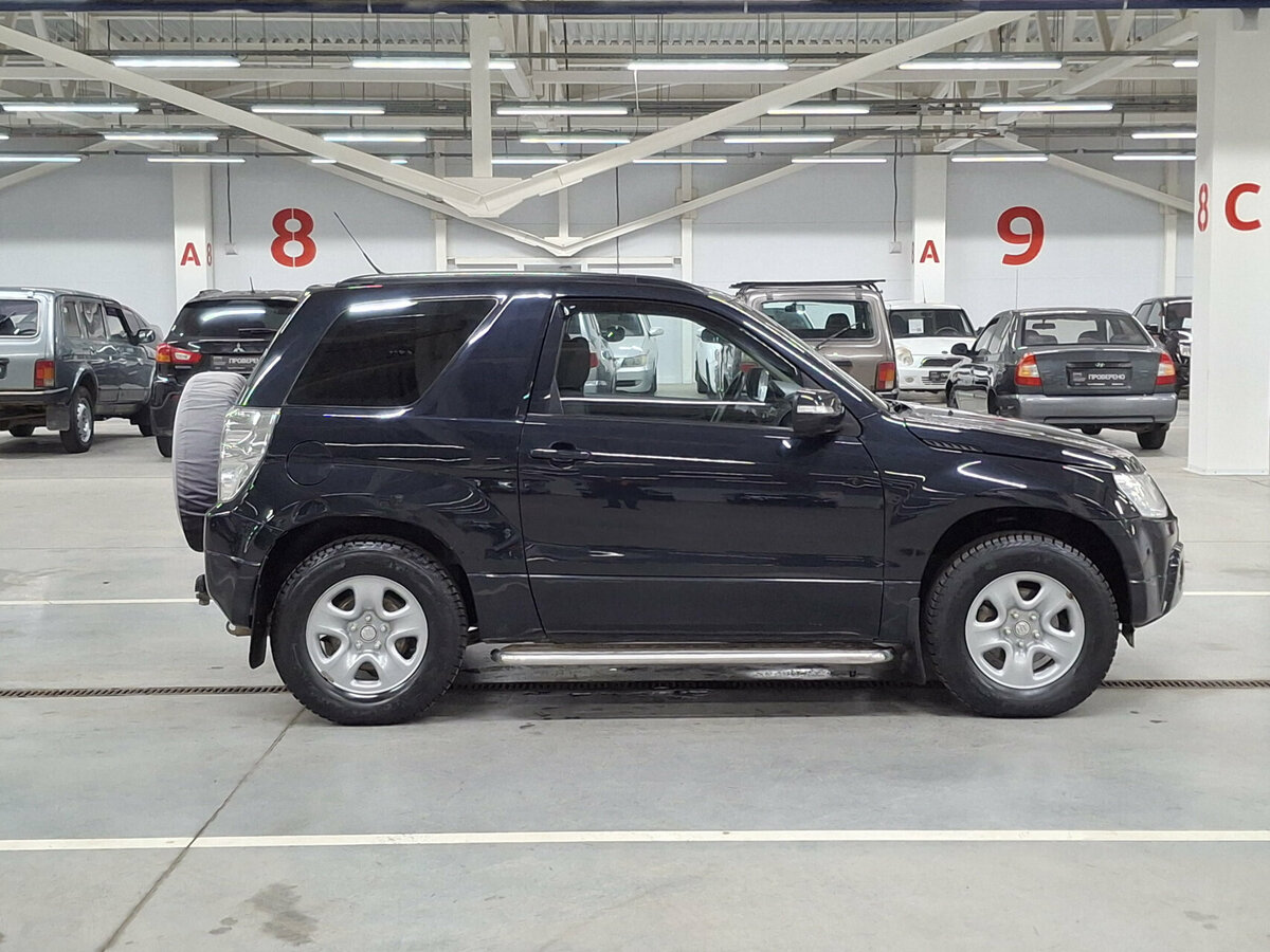 Suzuki Grand Vitara II Рестайлинг, 2011 Фото №4