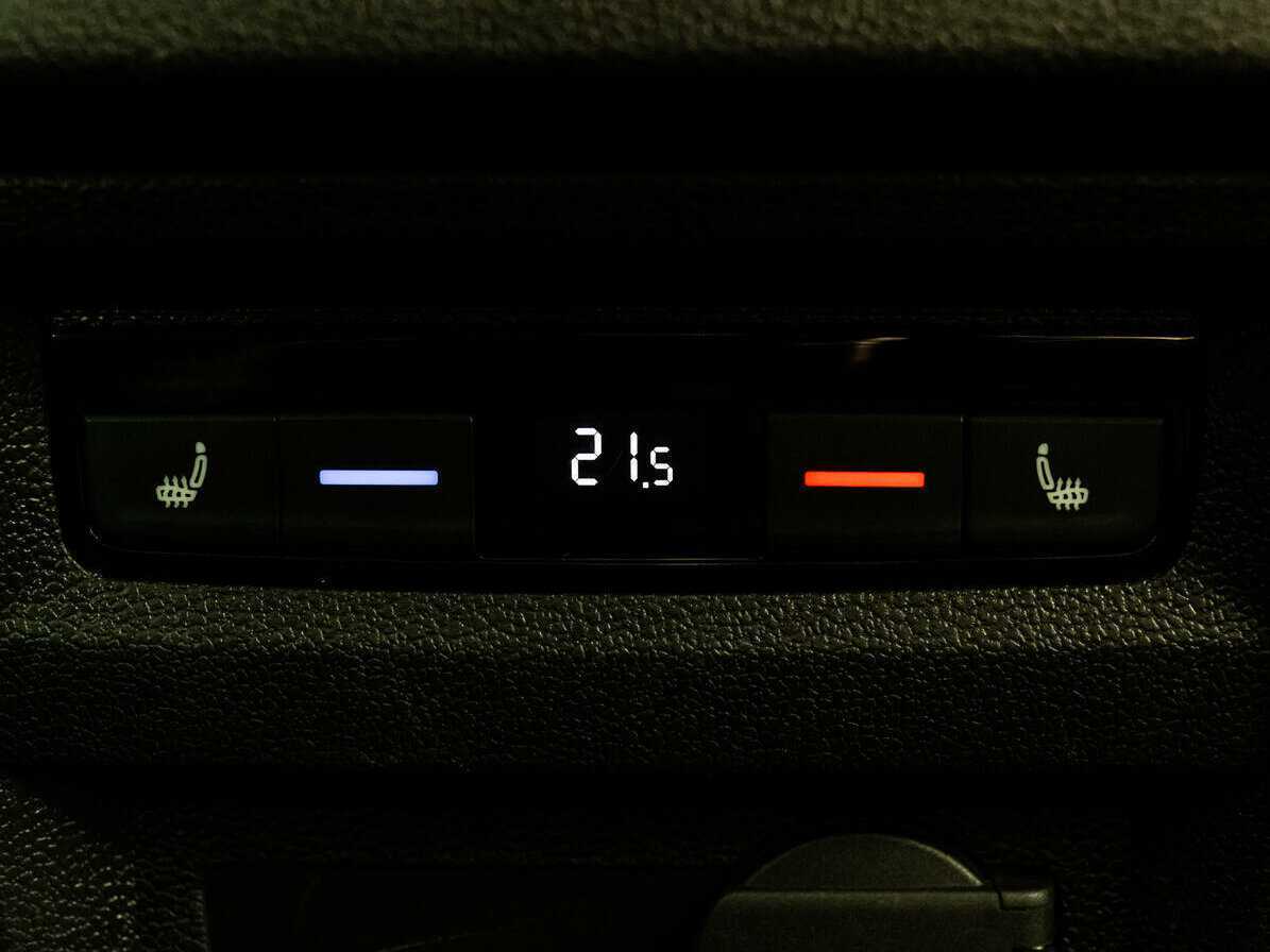 Volkswagen Tiguan, 2017 Фото №17