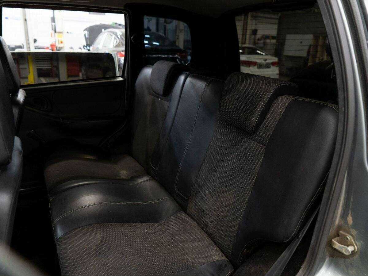 Chevrolet Niva, 2011 Фото №7