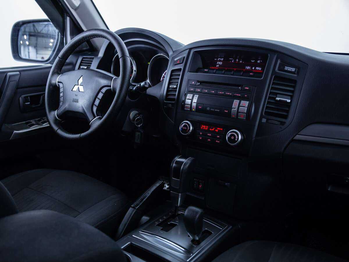 Mitsubishi Pajero, 2012 Фото №8