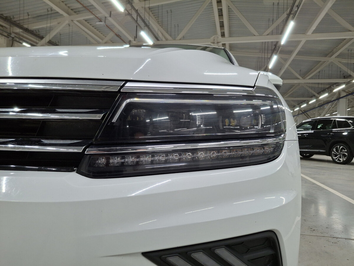 Volkswagen Tiguan Allspace II, 2018 Фото №16