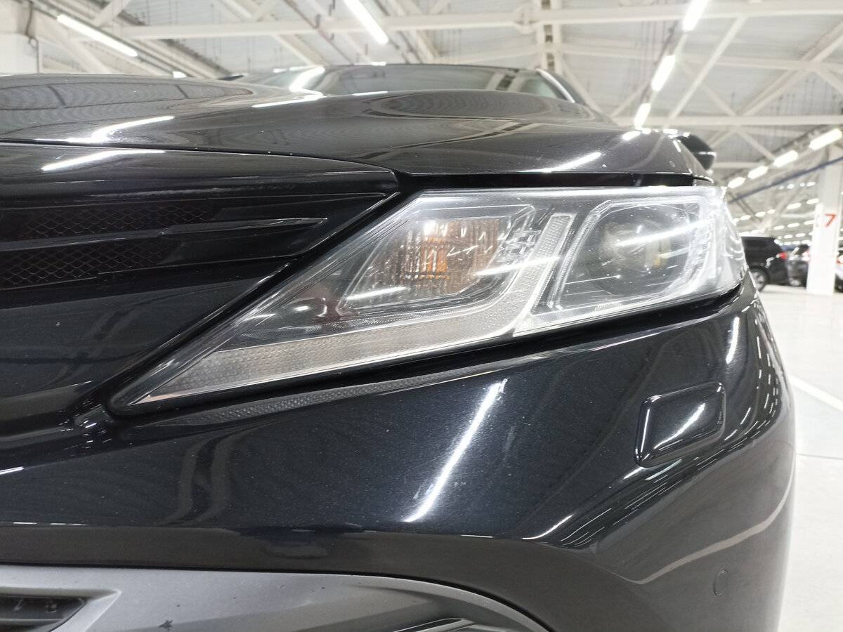 Toyota Camry, 2019 Фото №17