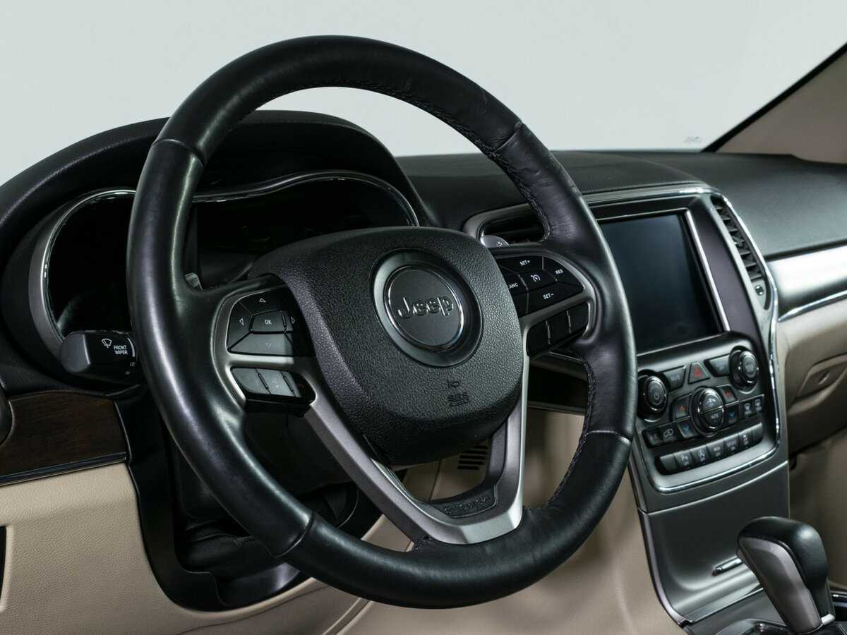 Jeep Grand Cherokee, 2018 Фото №16
