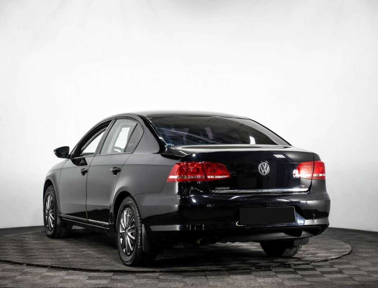 Volkswagen Passat, 2011 Фото №6