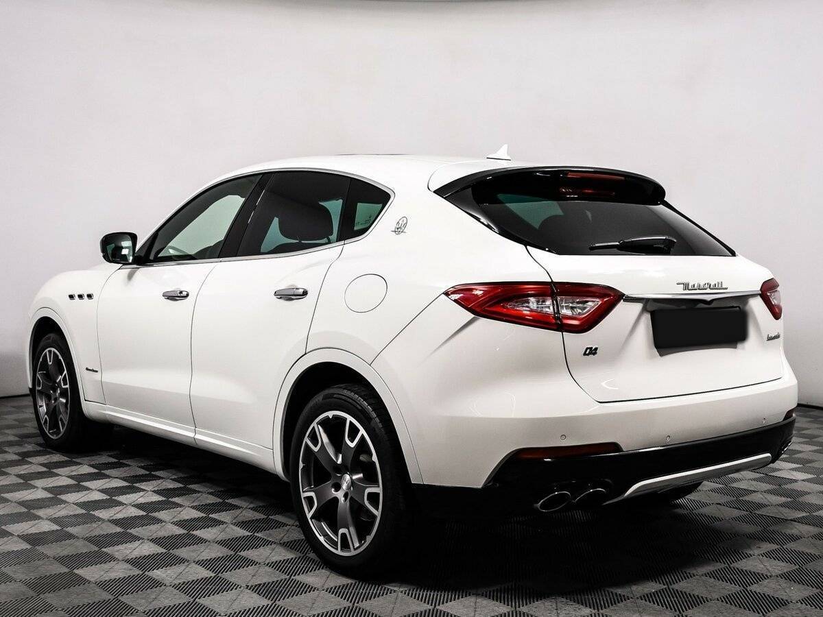 Maserati Levante, 2017 Фото №7