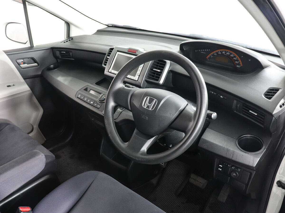 Honda Freed, 2009 Фото №7