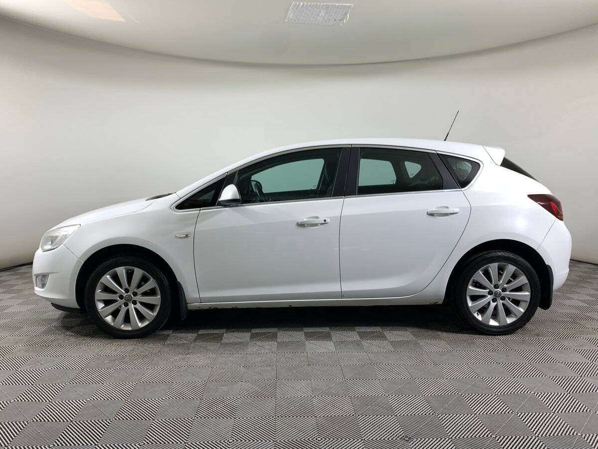 Opel Astra, 2011 Фото №8