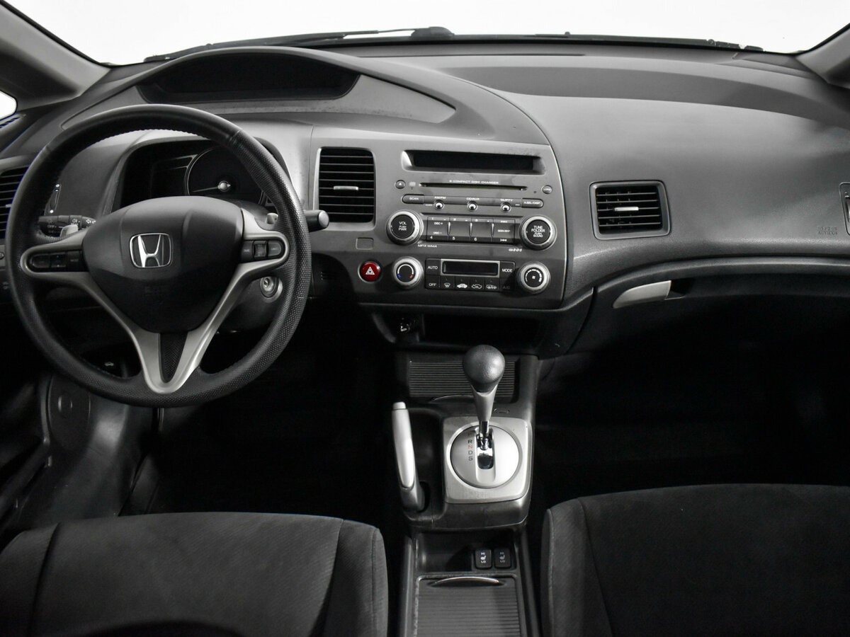 Honda Civic VIII Рестайлинг, 2011 Фото №12