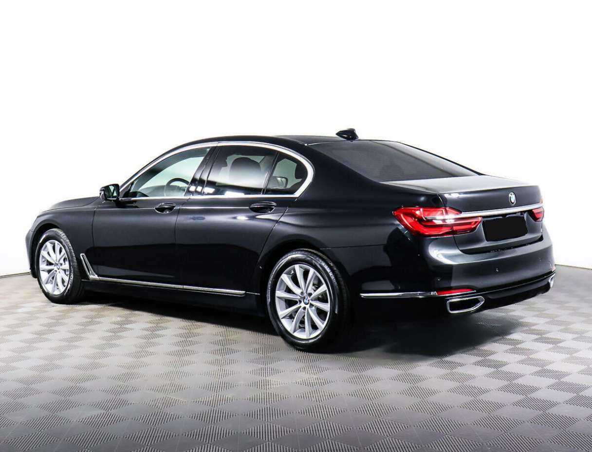 BMW 7 серии 750i xDrive, 2016 Фото №7