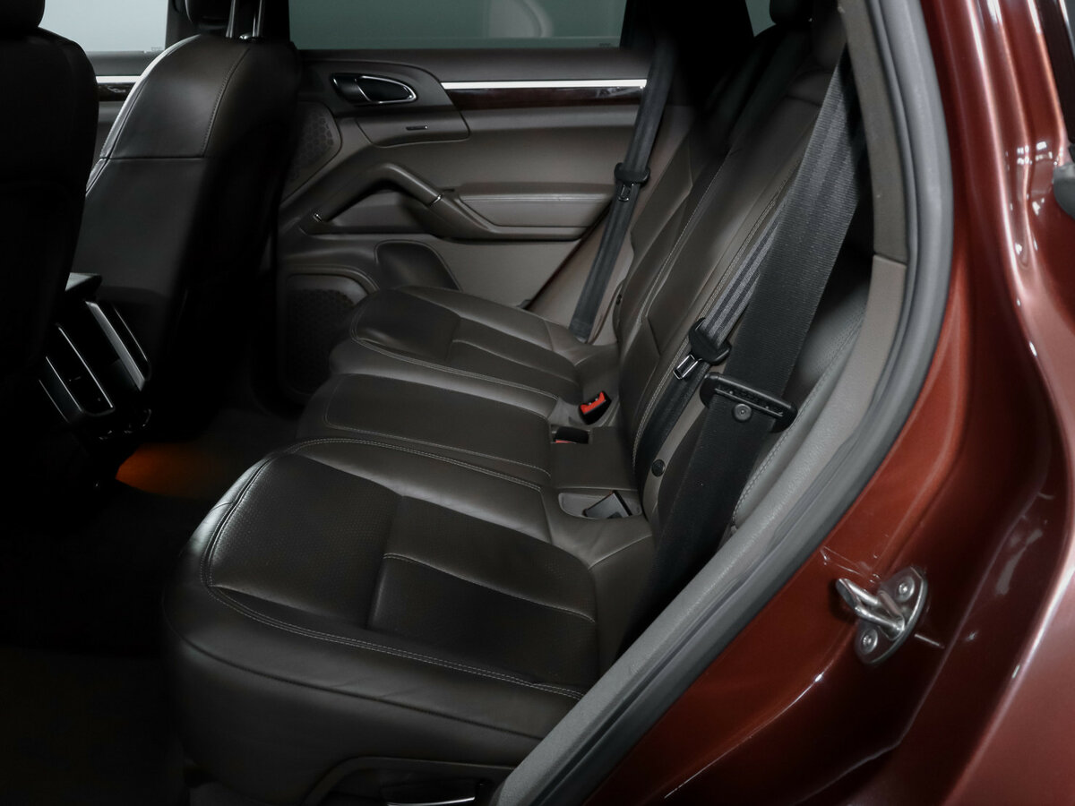 Porsche Cayenne II (958), 2011 Фото №8