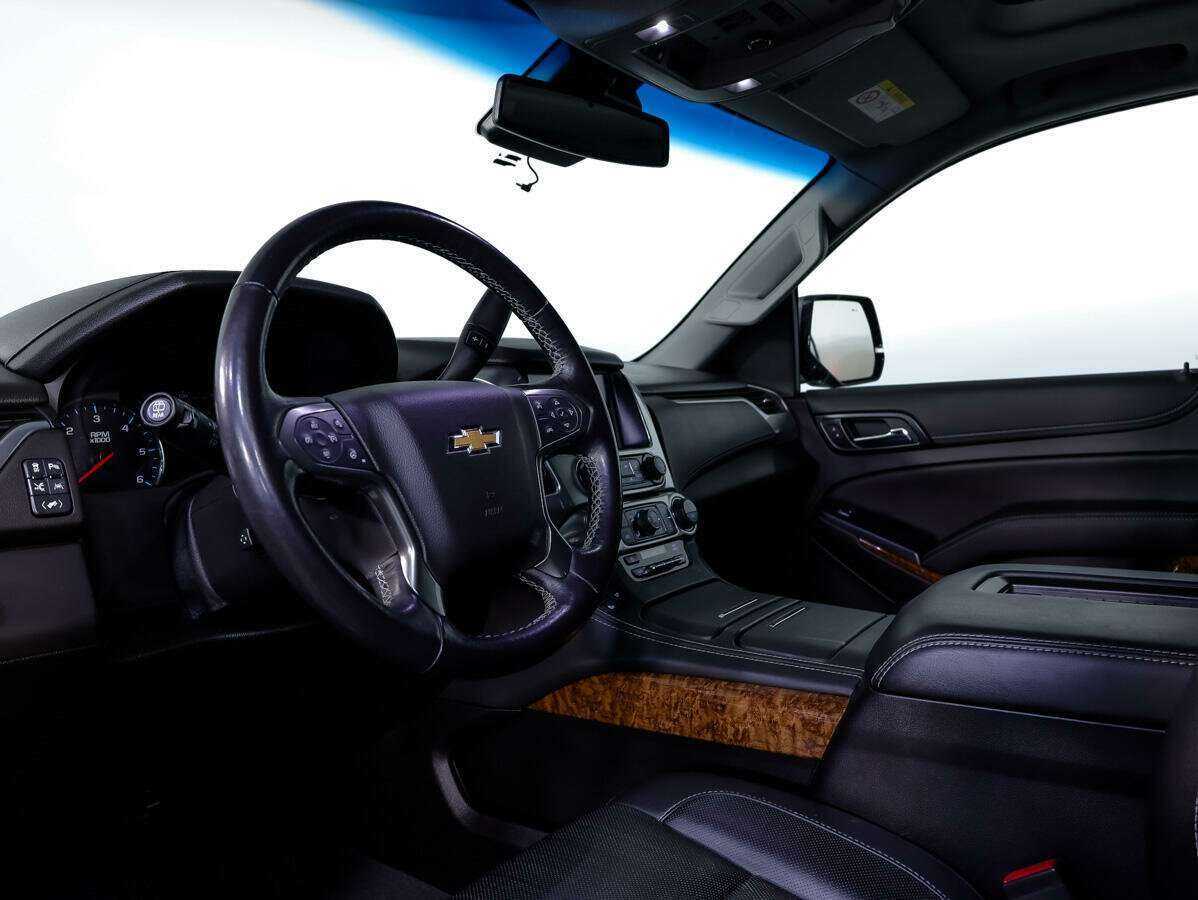 Chevrolet Tahoe, 2018 Фото №12