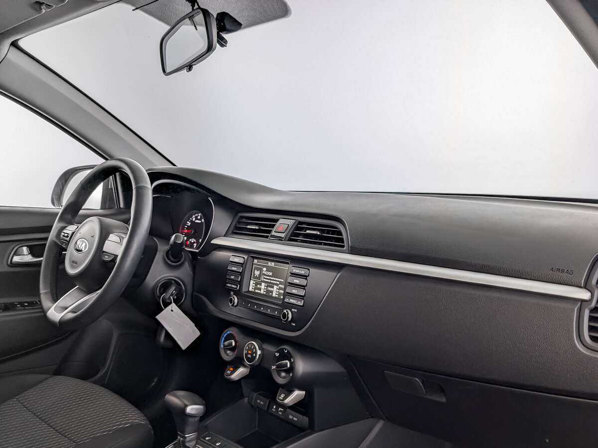 Kia Rio X-Line, 2019 Фото №9