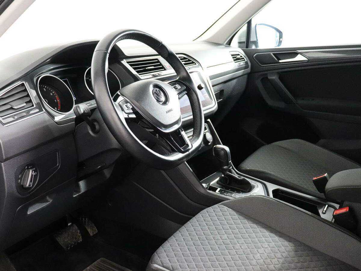 Volkswagen Tiguan, 2017 Фото №8