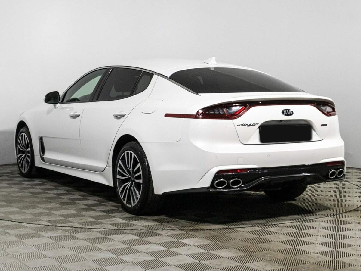 Kia Stinger, 2019 Фото №7