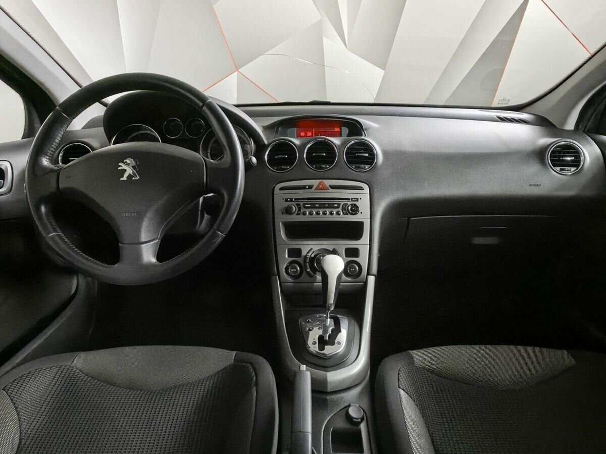 Peugeot 308, 2011 Фото №10