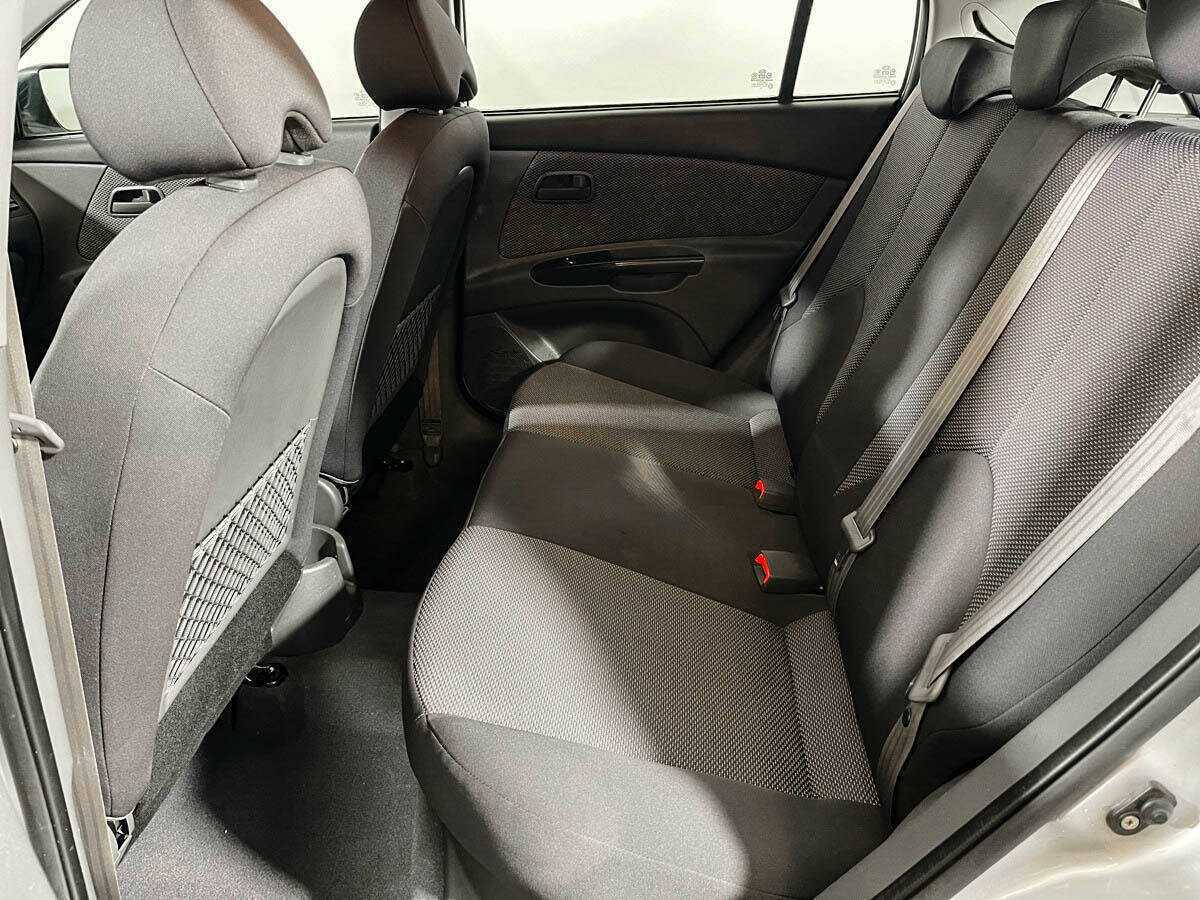 Kia Rio, 2011 Фото №7