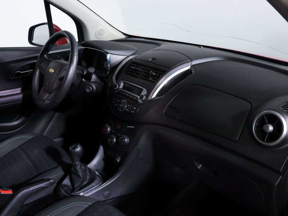 Chevrolet Tracker, 2015 Фото №7
