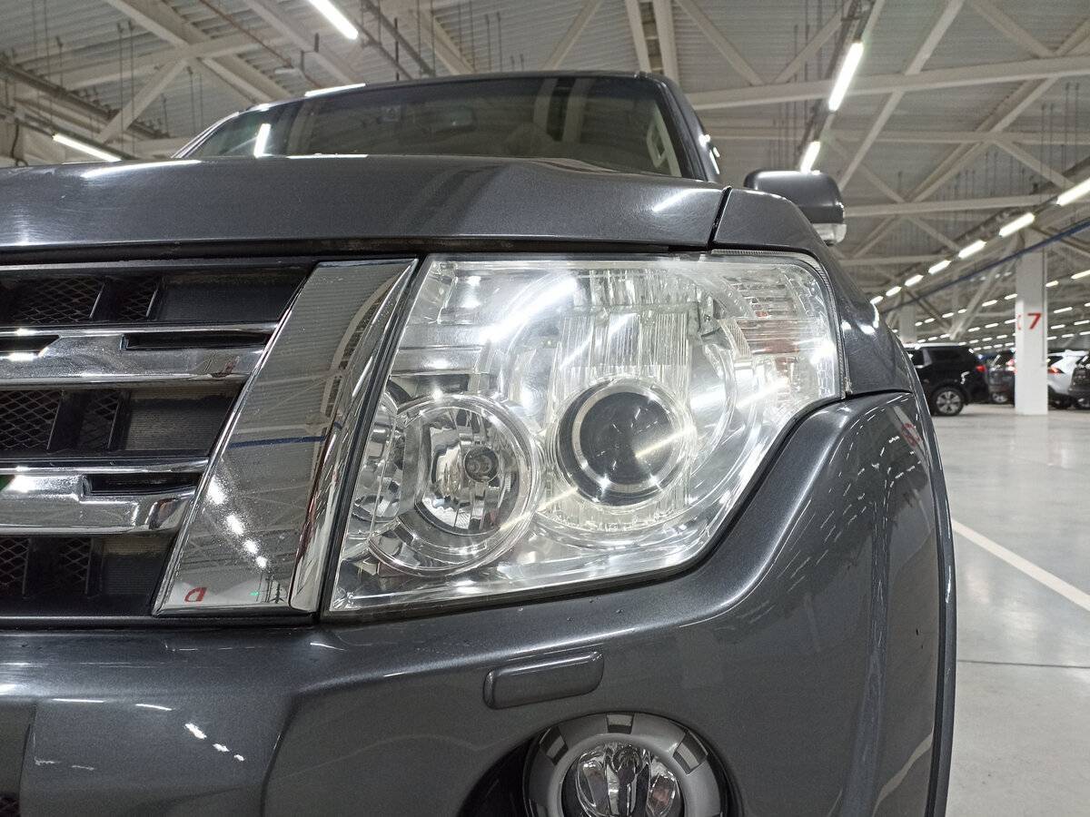 Mitsubishi Pajero, 2012 Фото №17
