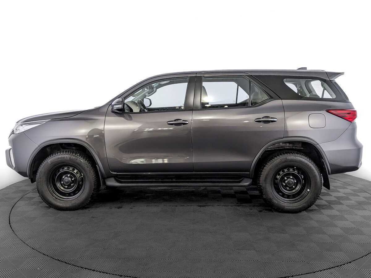 Toyota Fortuner, 2019 Фото №8