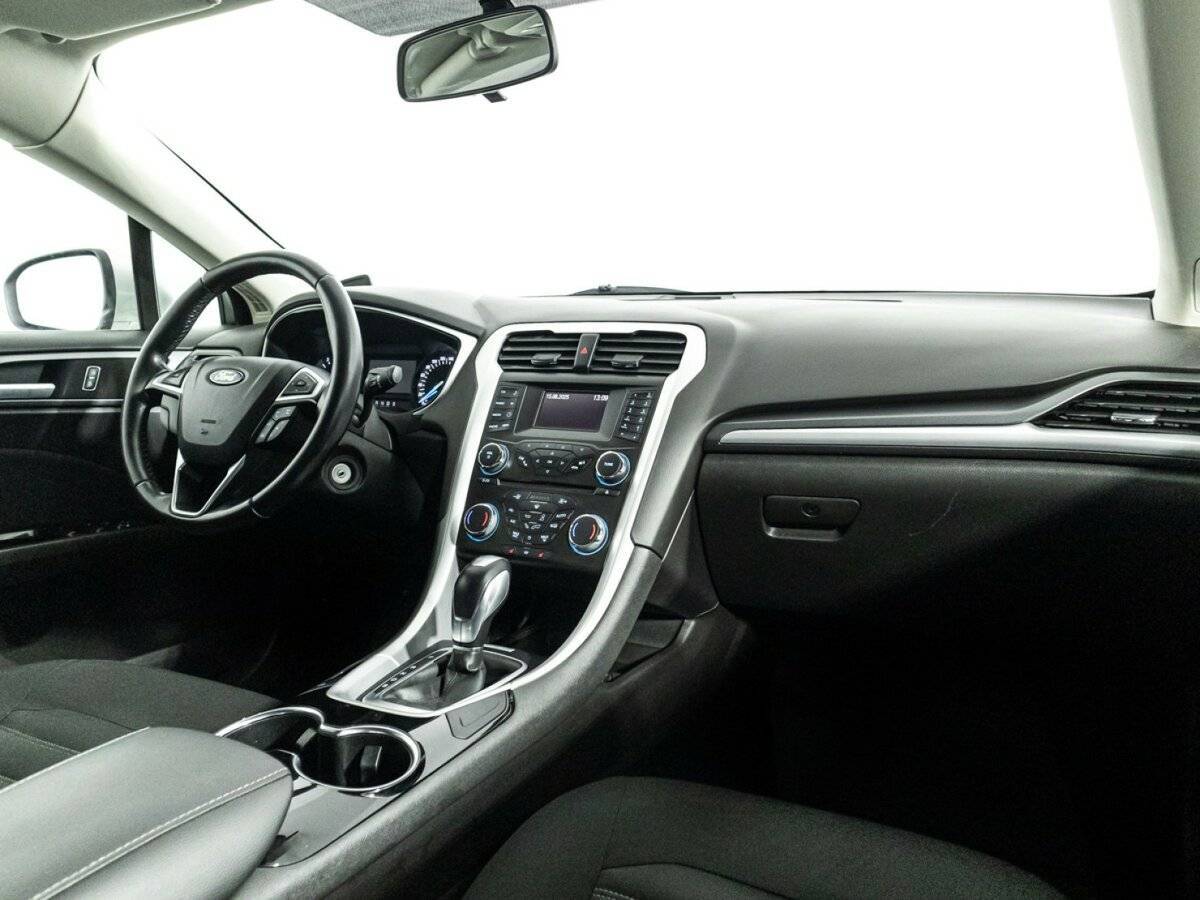 Ford Mondeo, 2015 Фото №9
