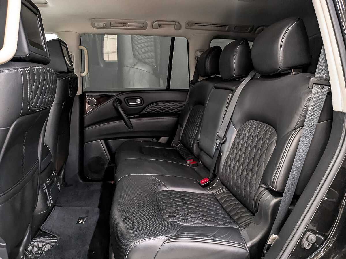 Infiniti QX80, 2018 Фото №17