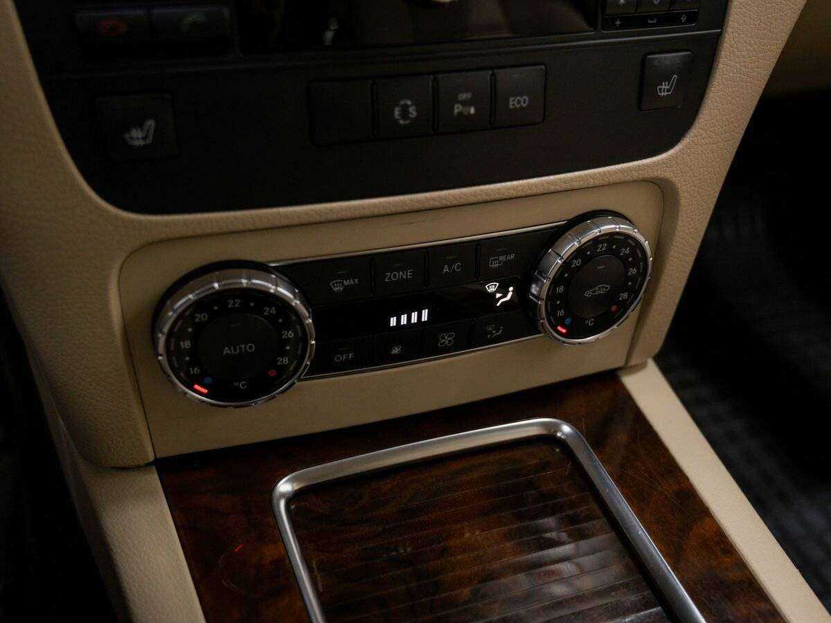 Mercedes-Benz GLK-Класс 300, 2012 Фото №21