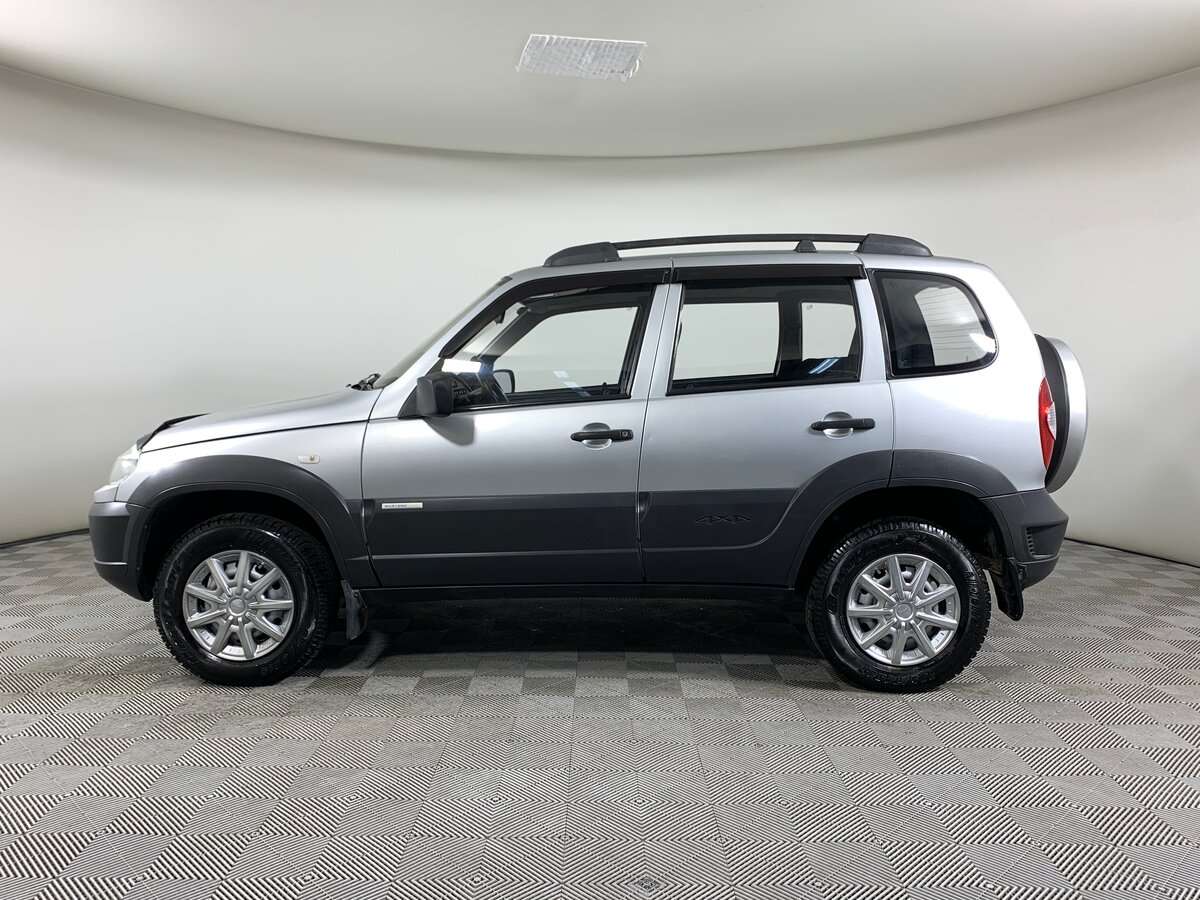 Chevrolet Niva, 2011 Фото №8