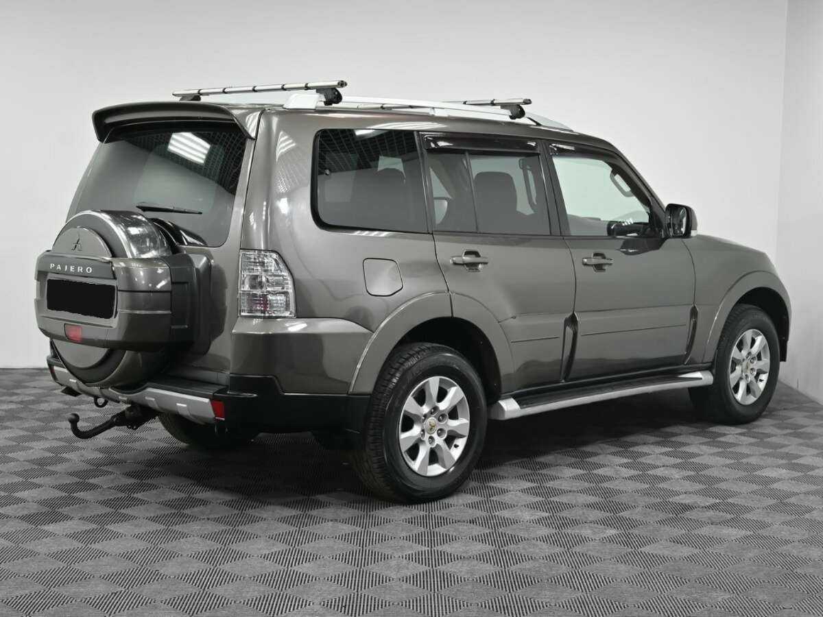 Mitsubishi Pajero, 2010 Фото №2