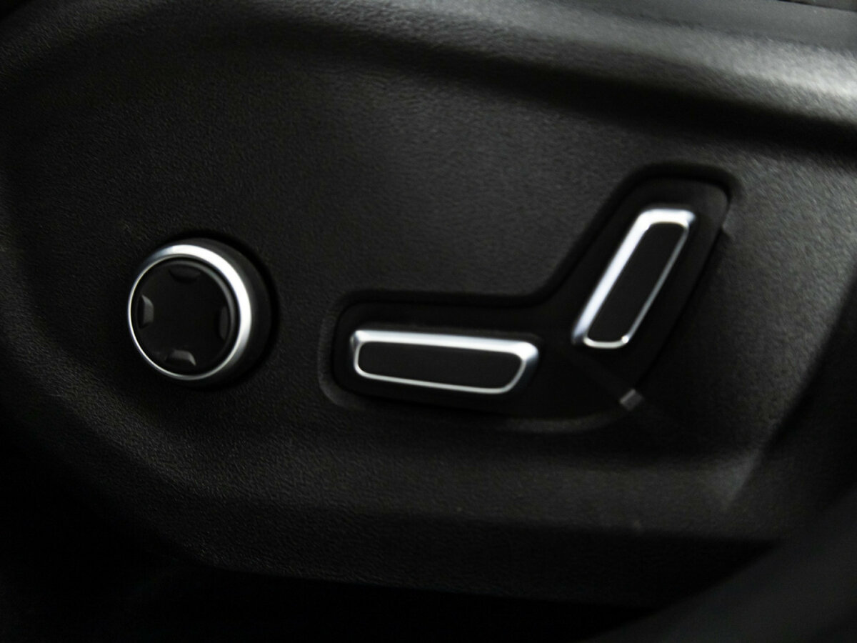 Geely Monjaro I, 2024 Фото №17