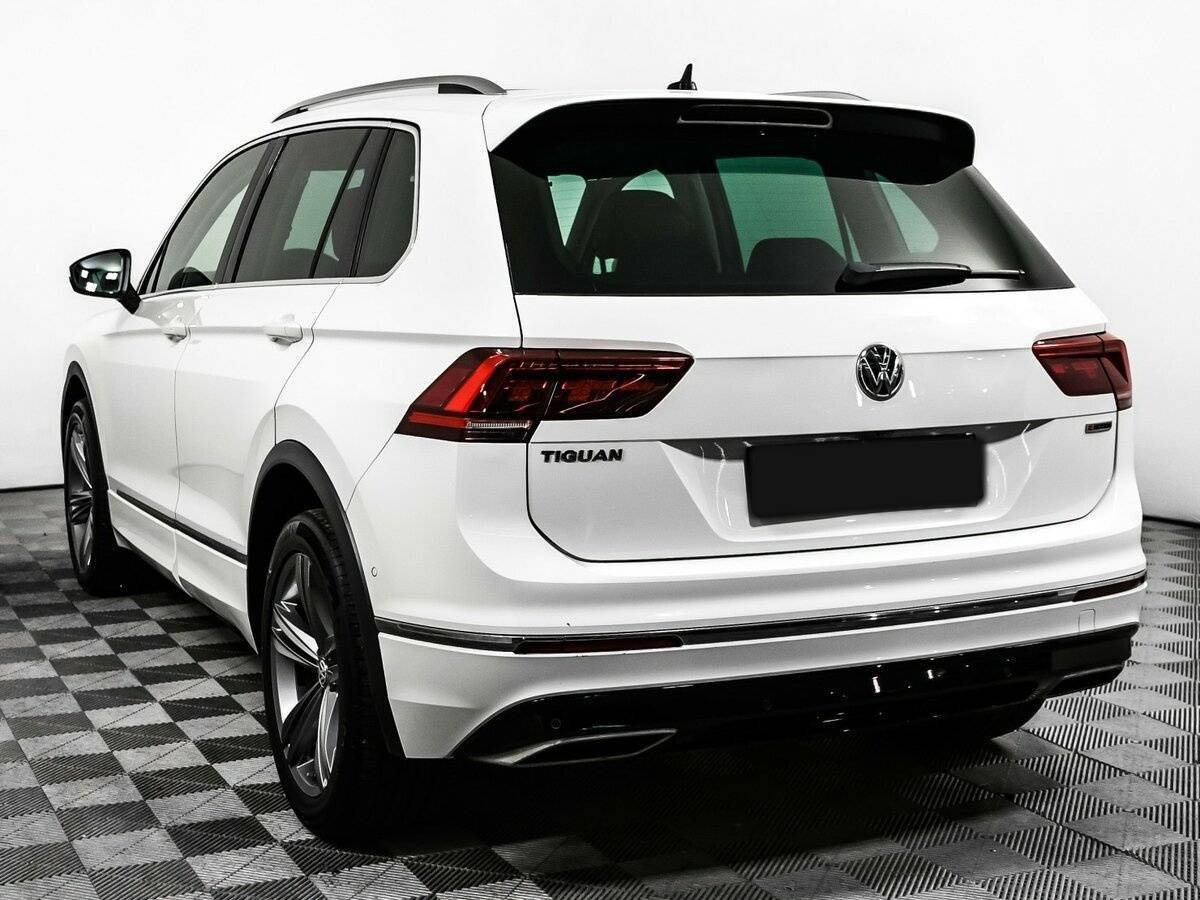 Volkswagen Tiguan, 2018 Фото №7