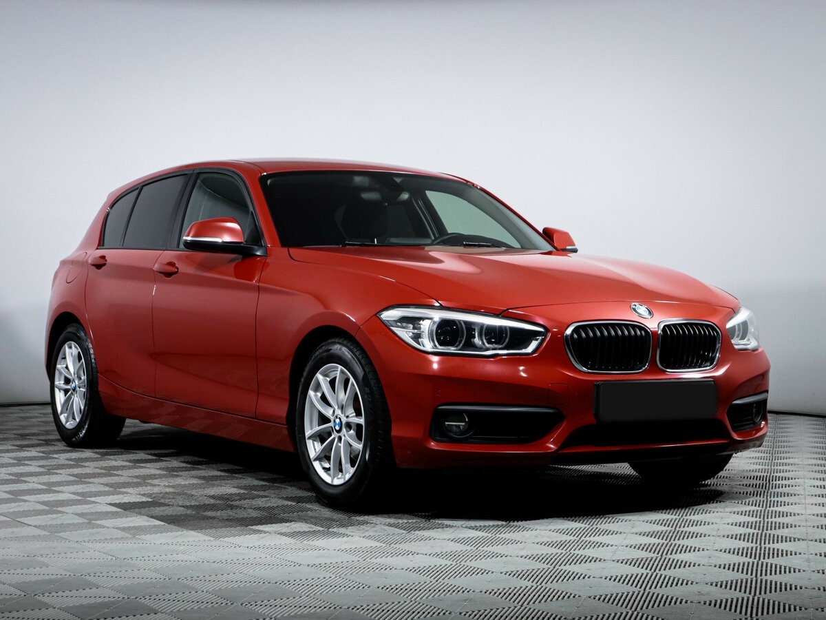 BMW 1 серии 118i II (F20/F21) Рестайлинг 2, 2018 Фото №3