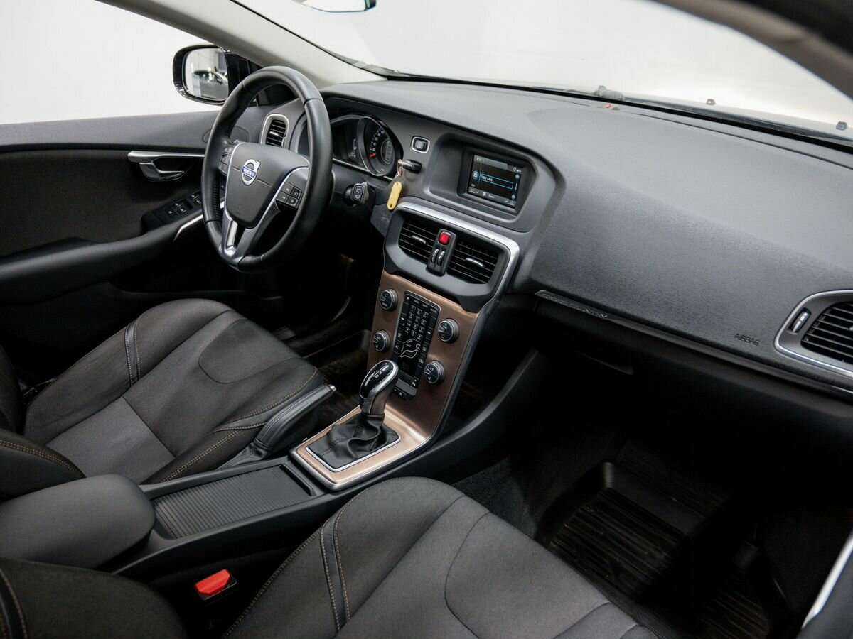Volvo V40 Cross Country, 2014 Фото №8