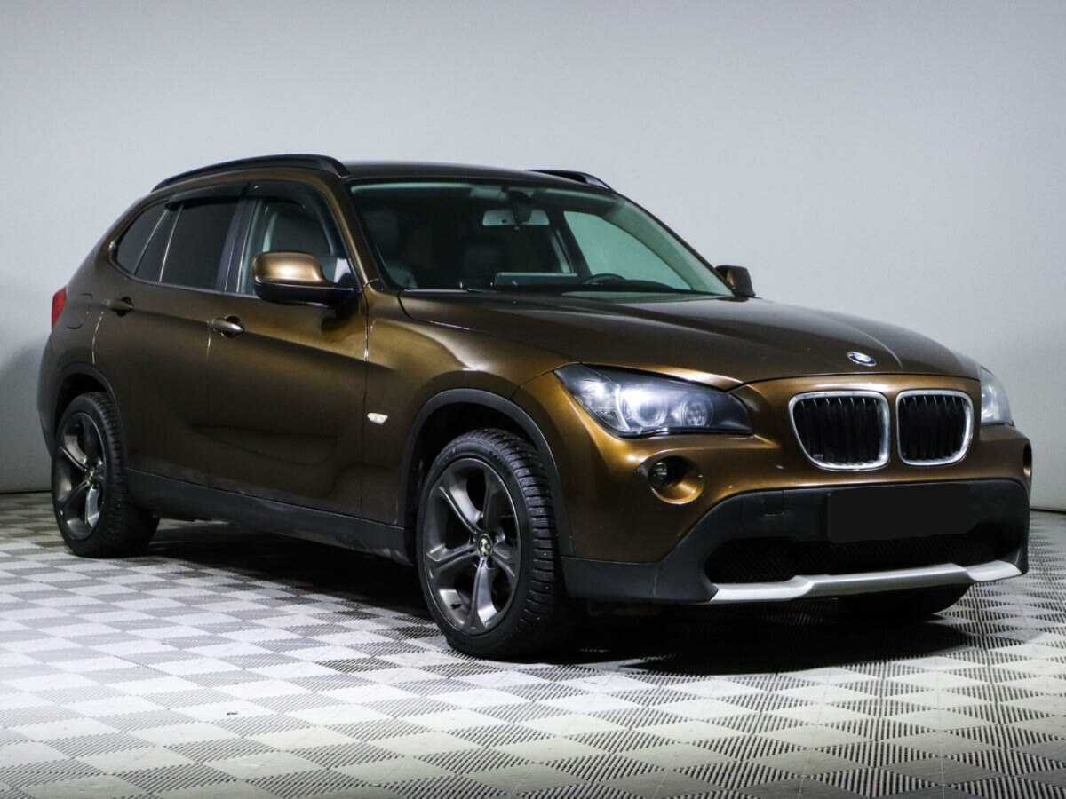 BMW X1 18i, 2010 Фото №3