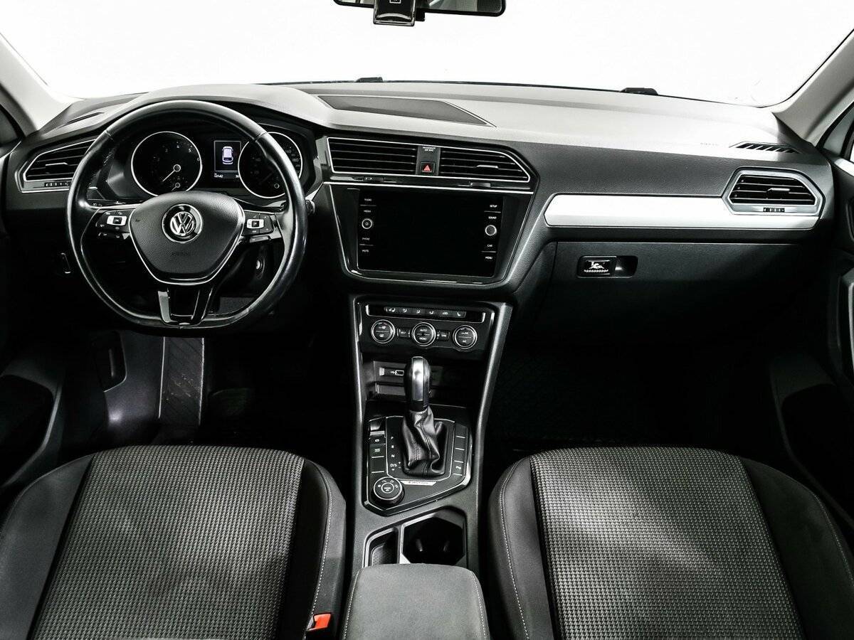 Volkswagen Tiguan, 2019 Фото №11