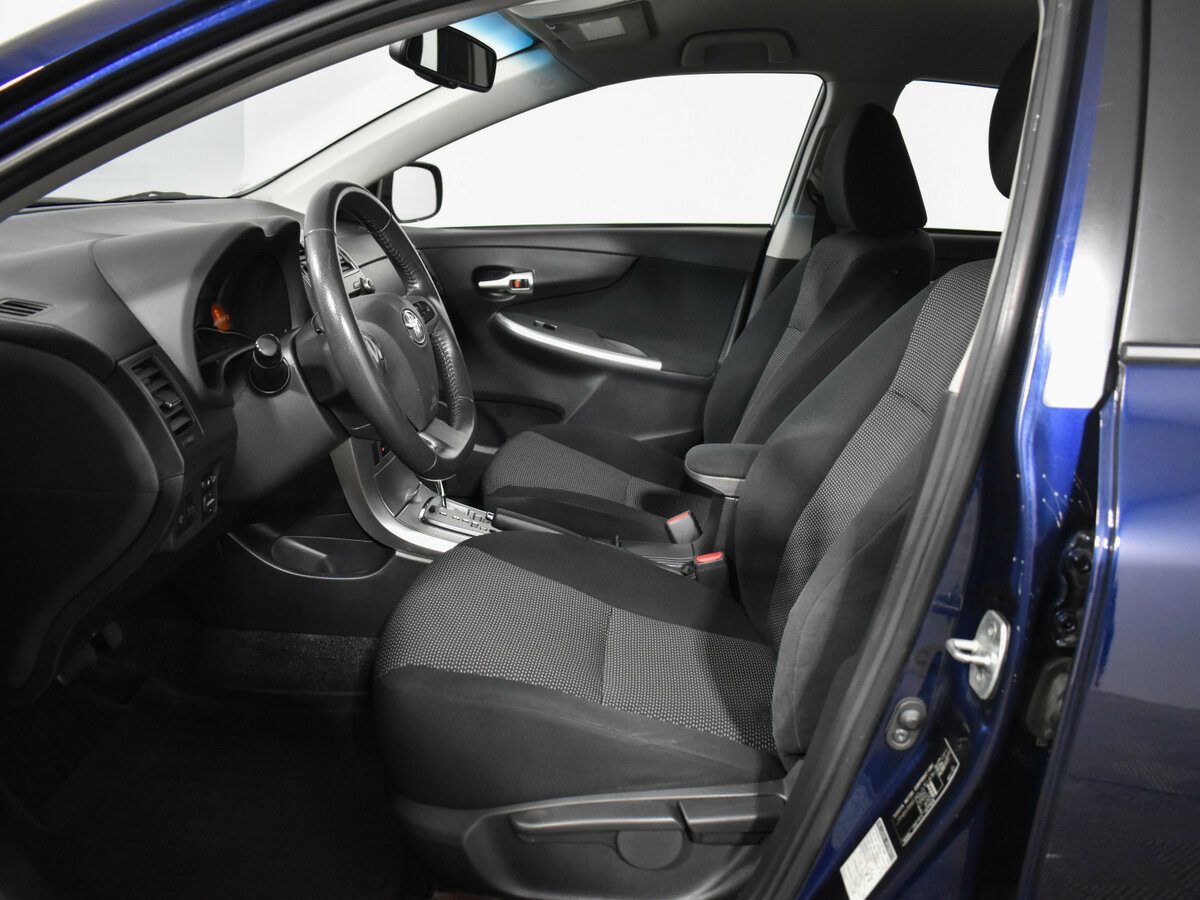 Toyota Corolla X (E140, E150) Рестайлинг, 2011 Фото №6