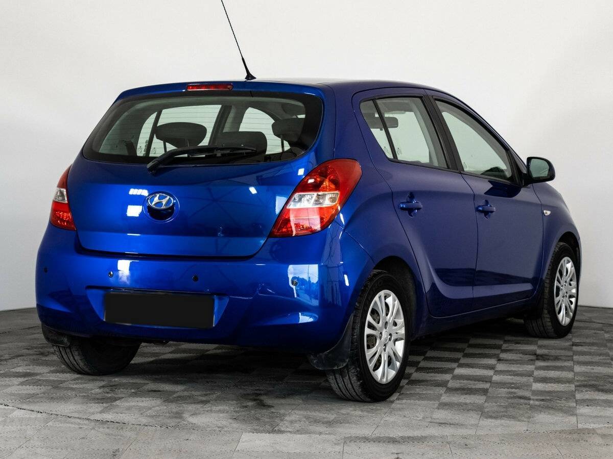 Hyundai i20, 2010 Фото №5