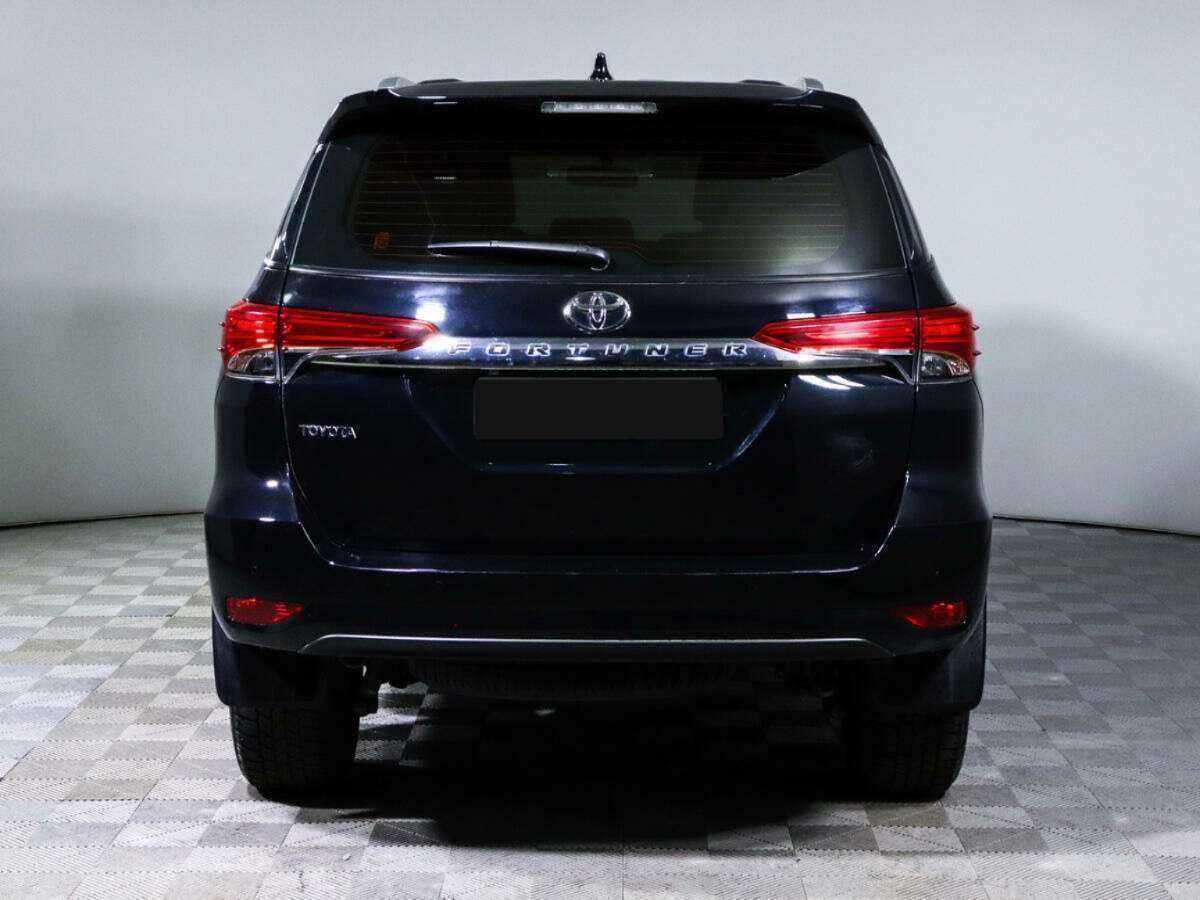 Toyota Fortuner, 2021 Фото №5