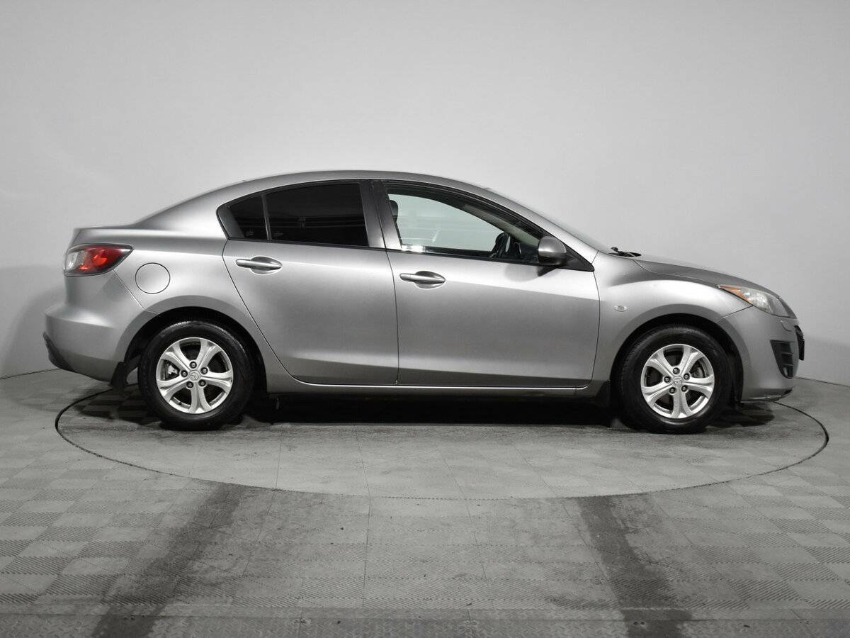 Mazda 3, 2011 Фото №4