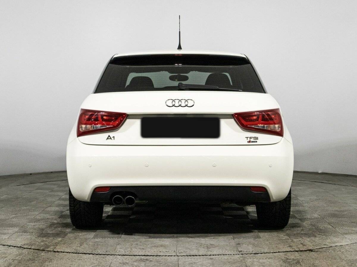 Audi A1, 2010 Фото №6