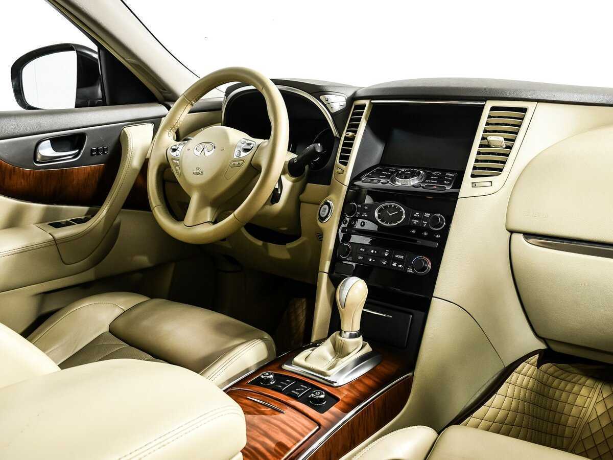Infiniti QX70, 2015 Фото №9