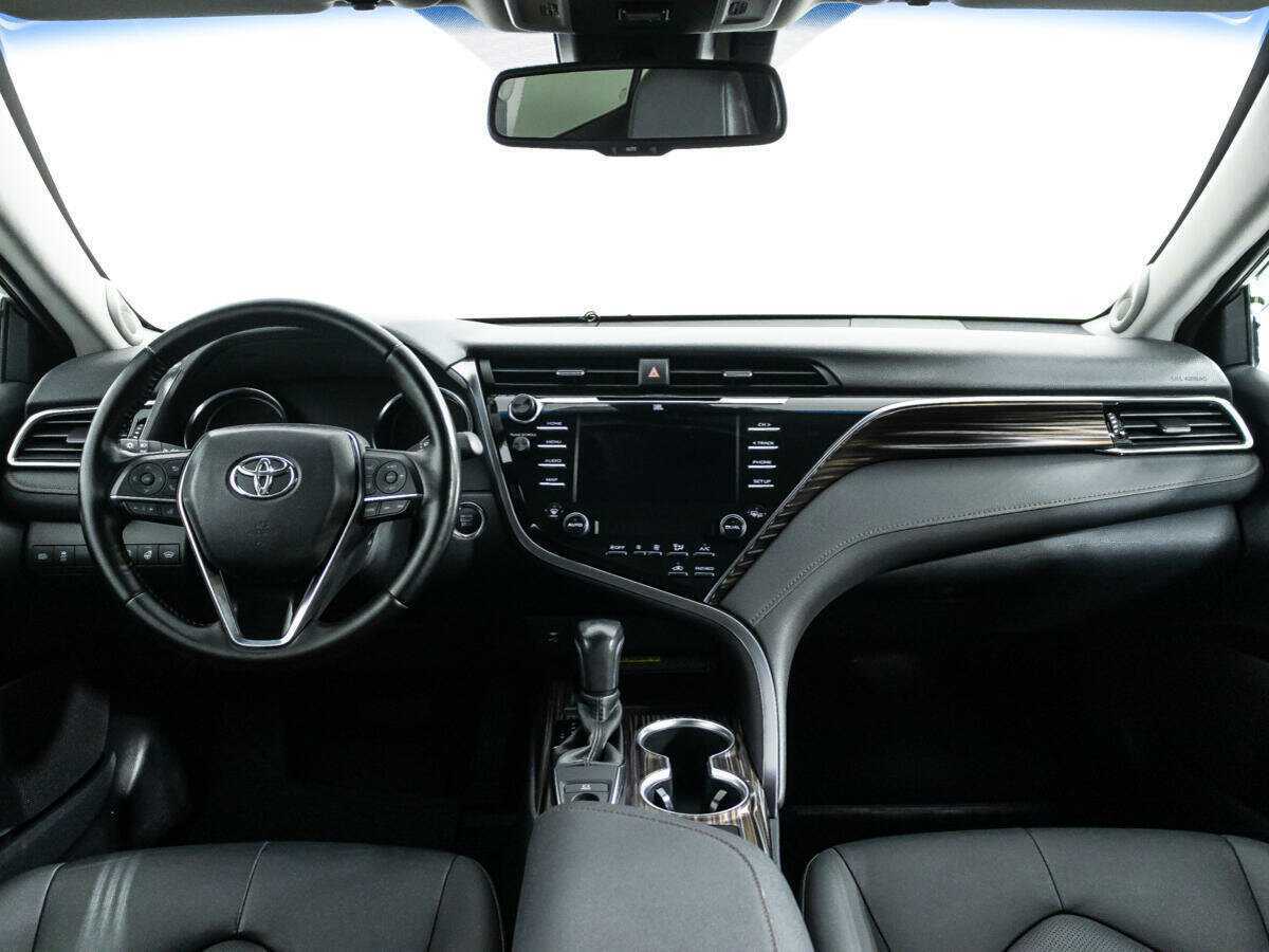 Toyota Camry, 2020 Фото №13