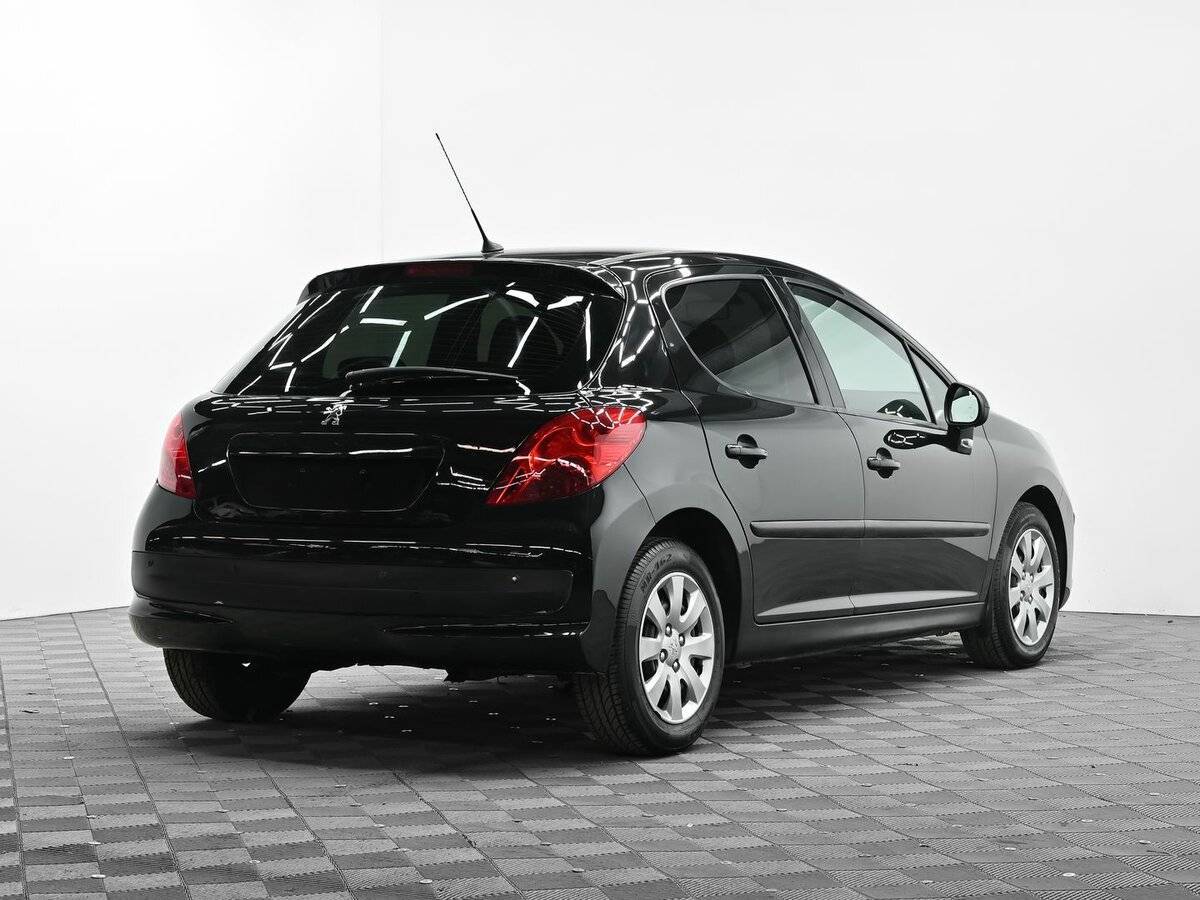 Peugeot 207, 2008 Фото №4