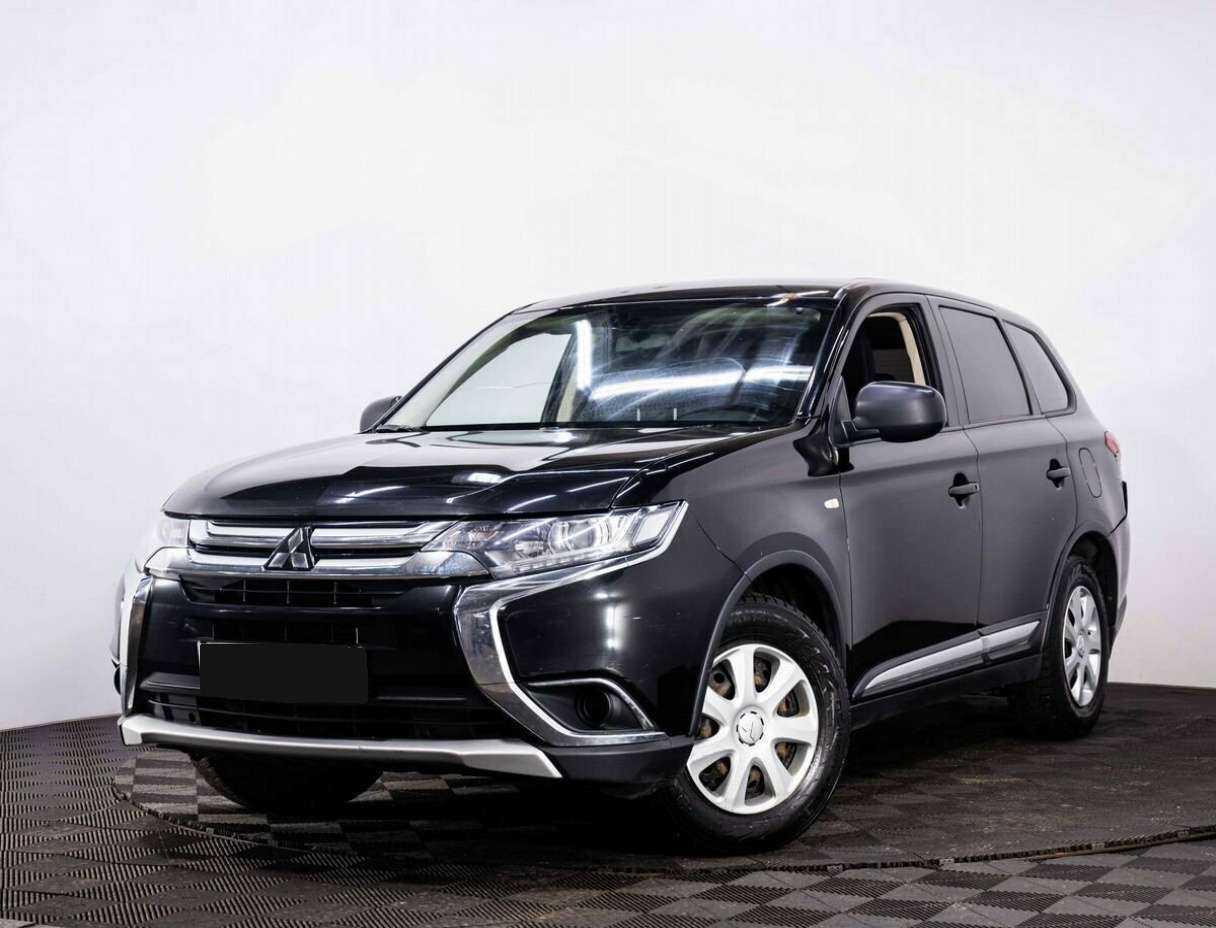 Mitsubishi Outlander, 2018 Фото №1