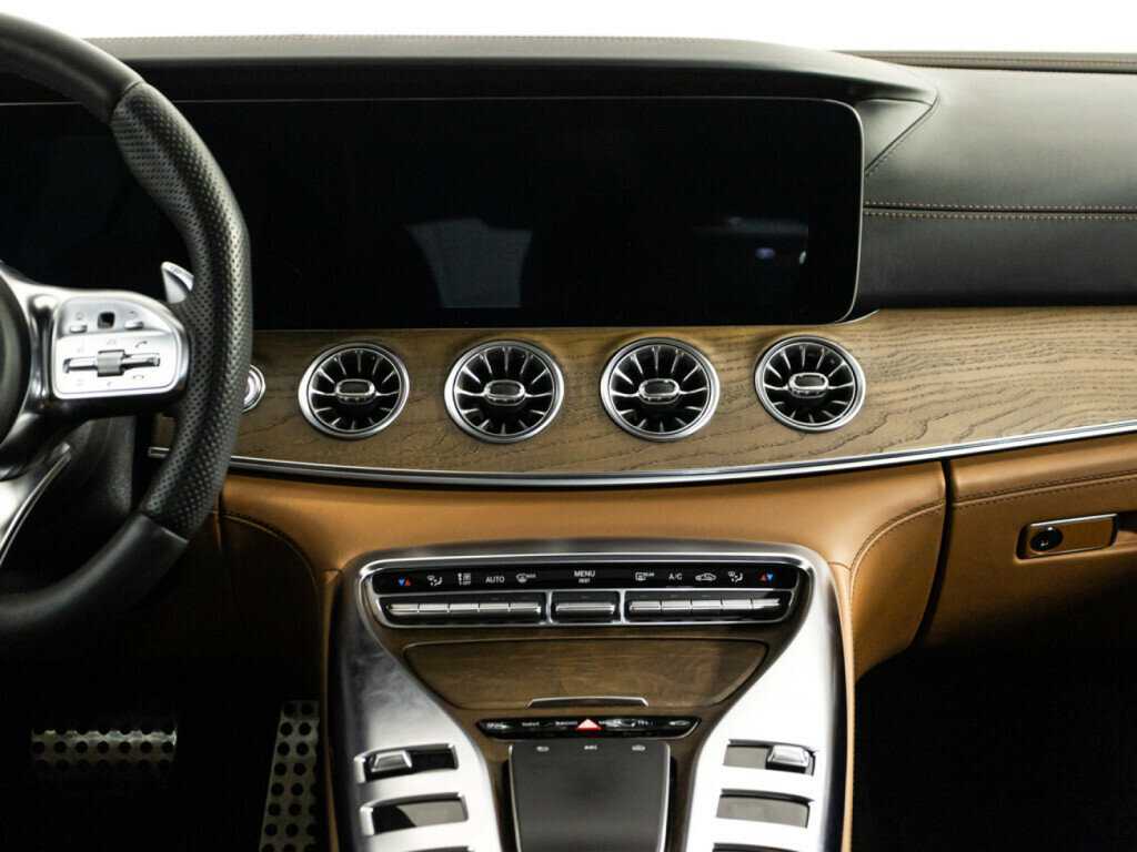 Mercedes-Benz AMG GT 43, 2019 Фото №14