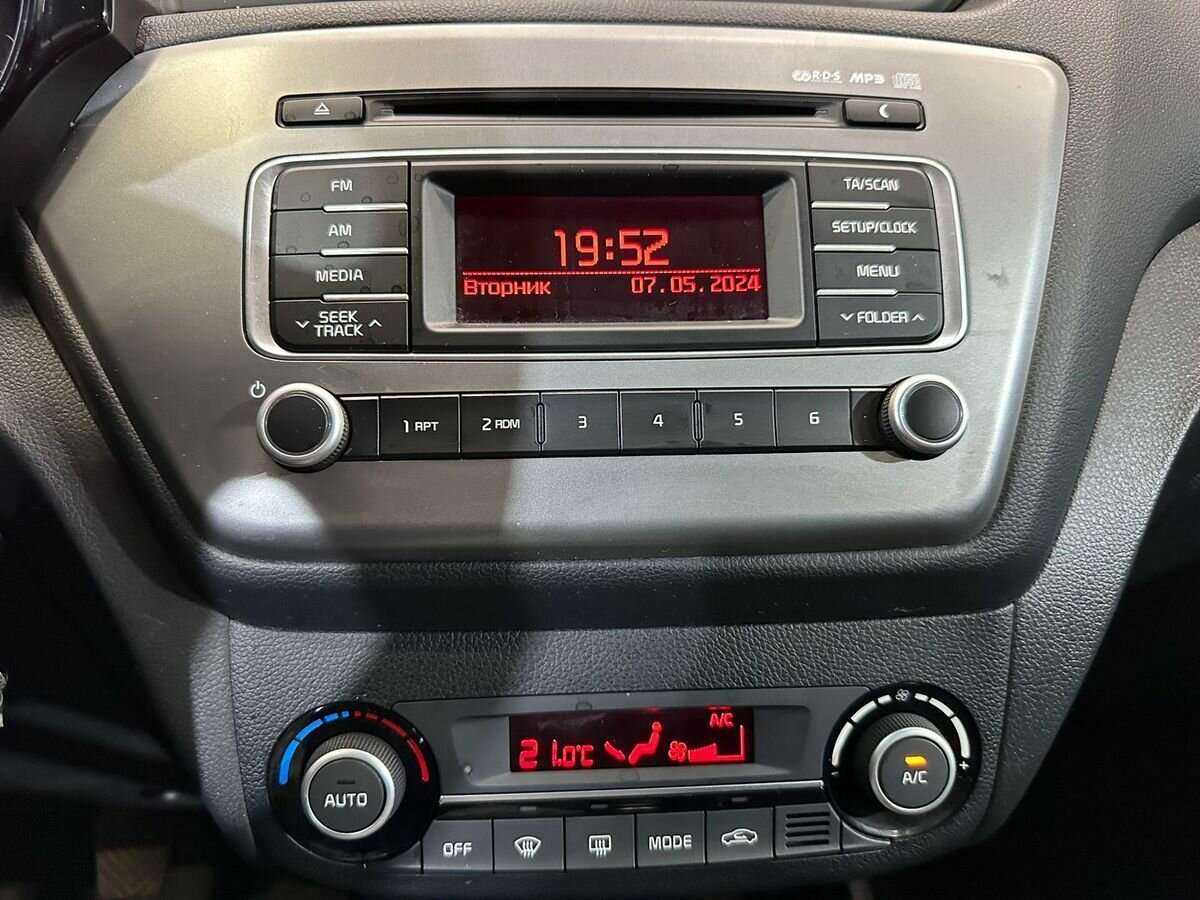 Kia Rio, 2016 Фото №13