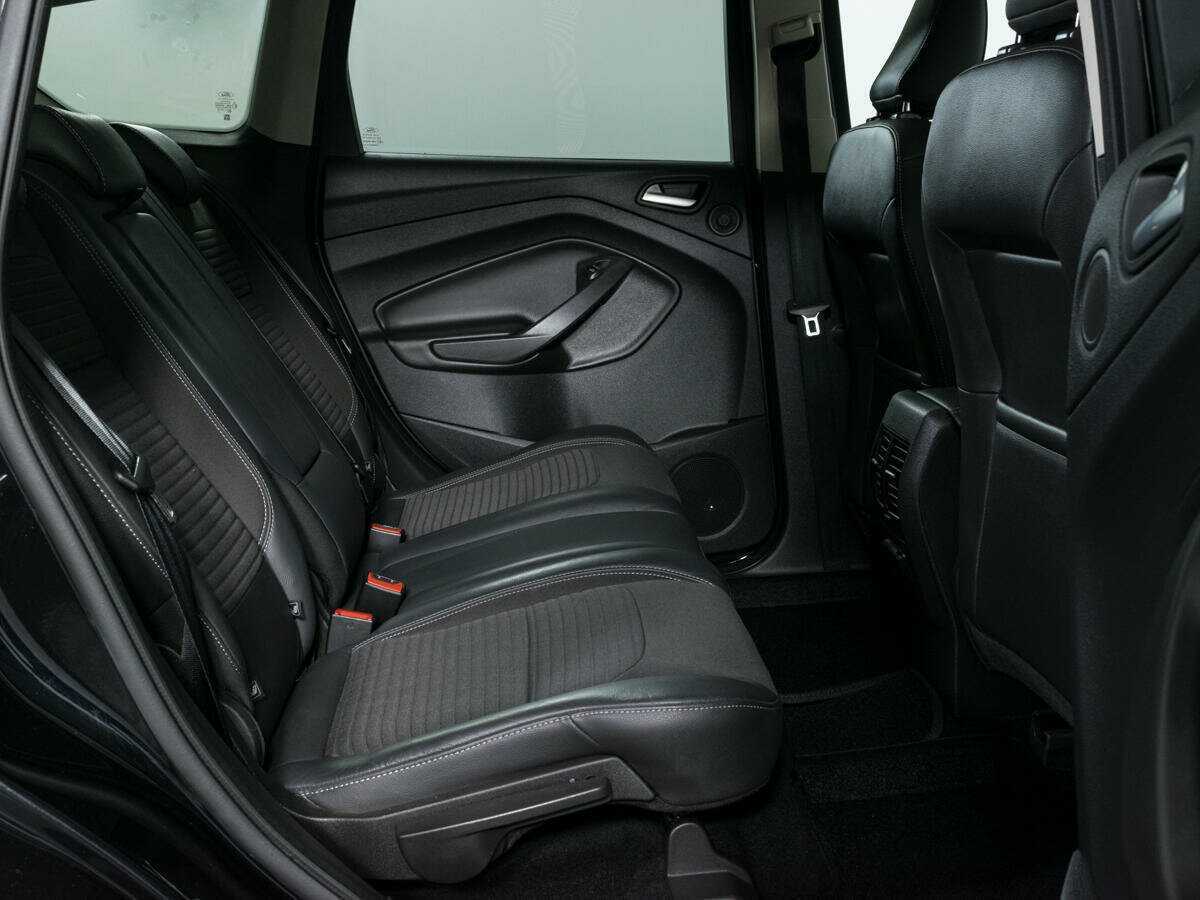 Ford Kuga, 2017 Фото №10