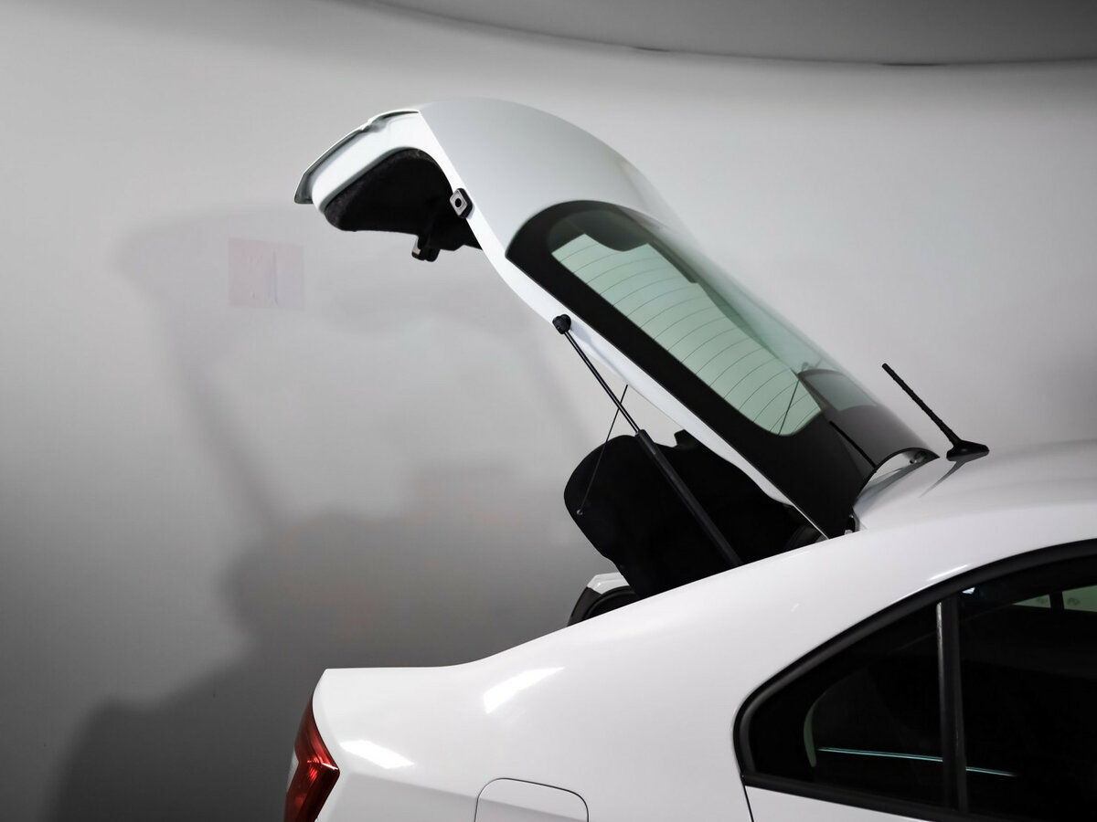 Skoda Rapid I, 2015 Фото №19