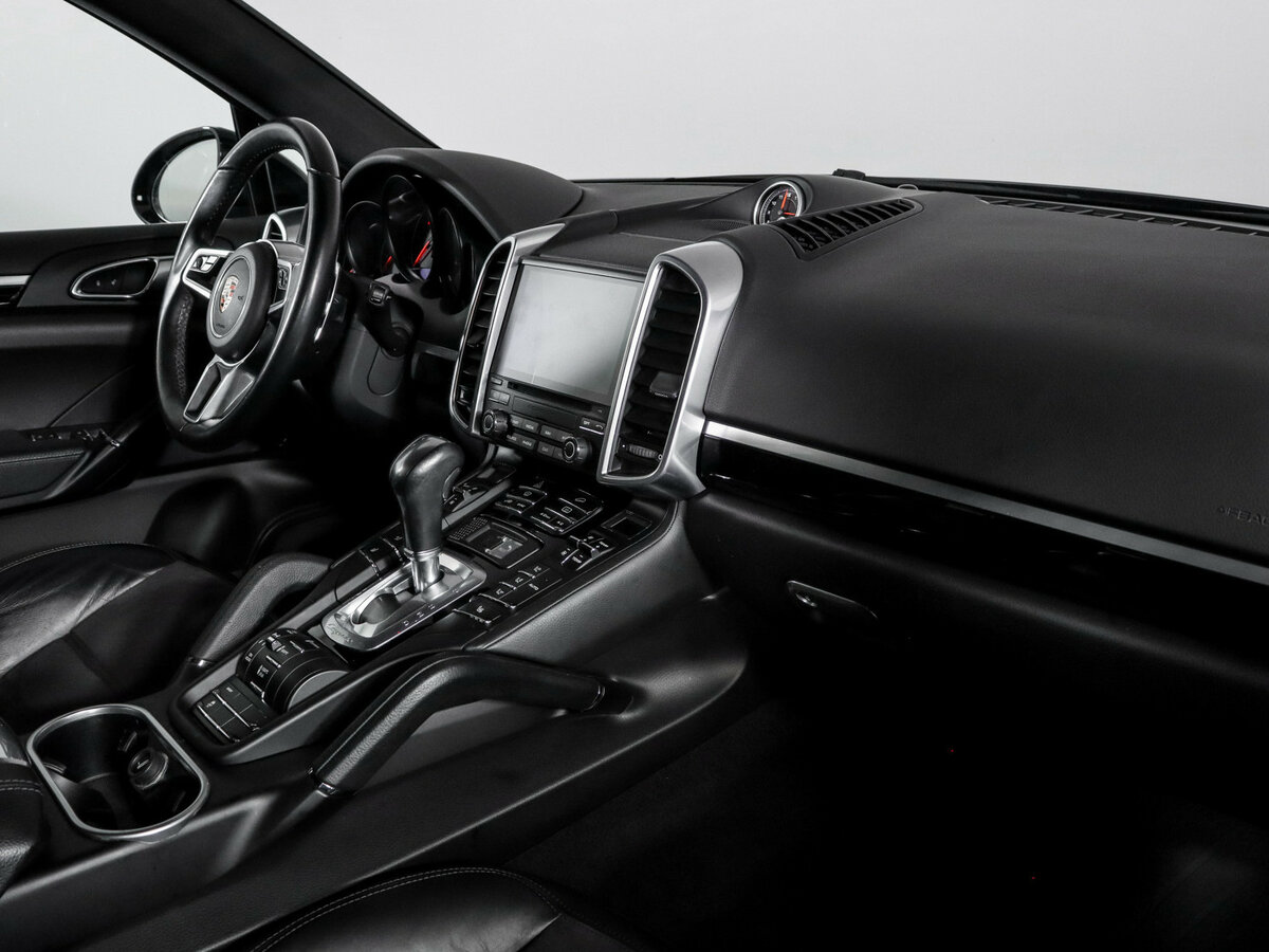 Porsche Cayenne Diesel II Рестайлинг (958), 2017 Фото №9