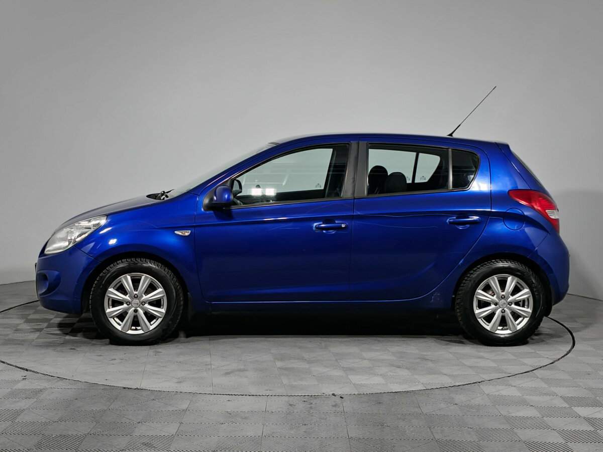 Hyundai i20, 2010 Фото №4